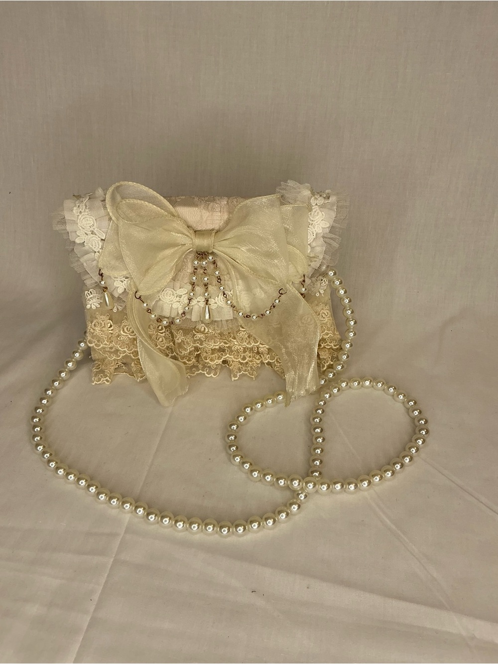 2116 - Cream Lace Mini Bag with Pearl Strap Sweet Lolita